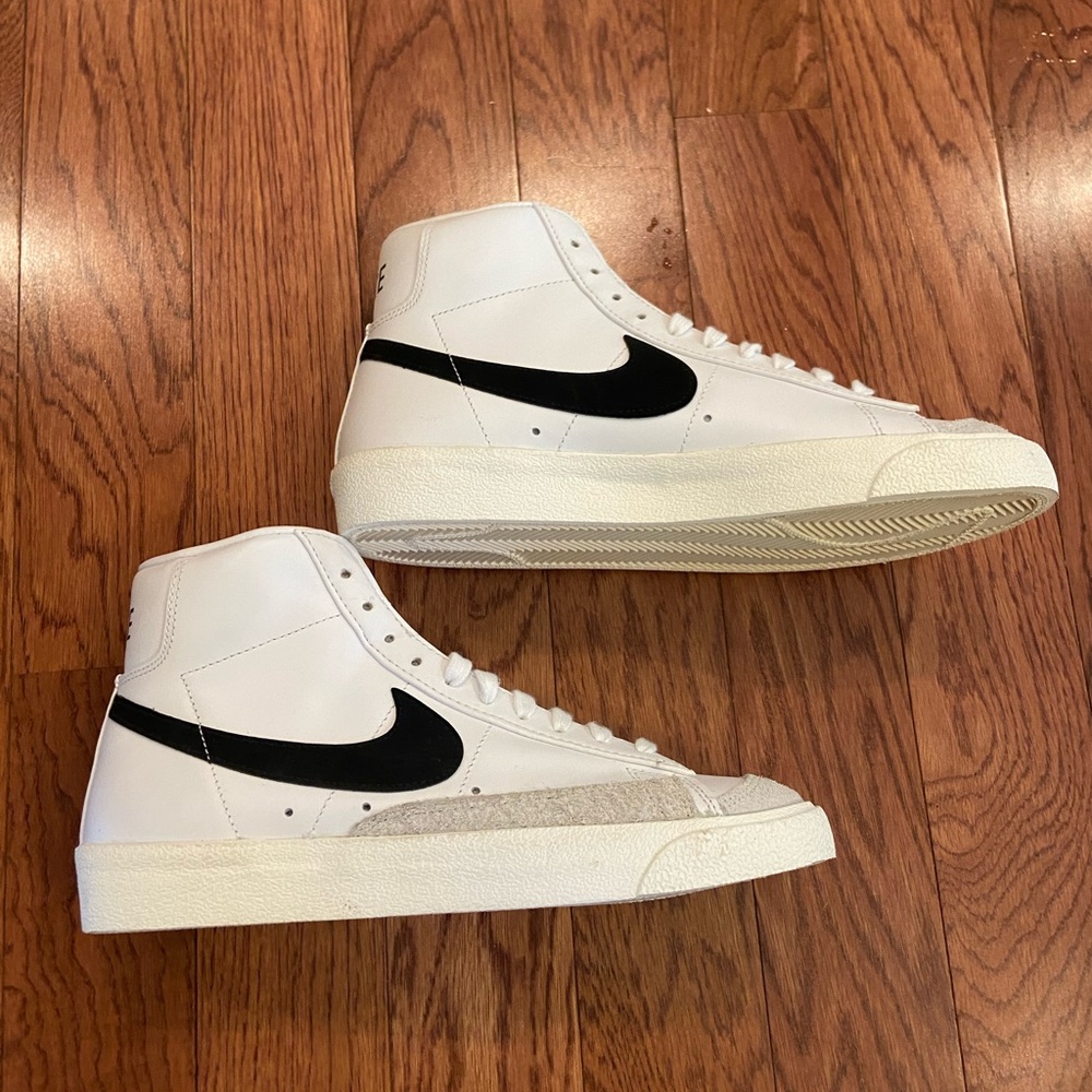 Nike Men’s Blazer Mid ‘77 vintage shoes size 8.5 - Picture 5 of 7